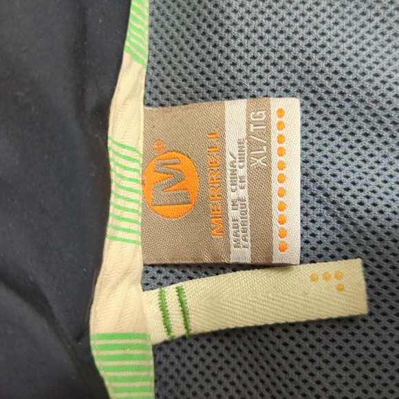 Merrell Light Hiking Jacket With Hidden Hood Size XL in Black - Picture 2 of 11